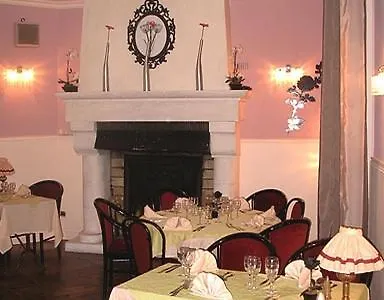 Val Des Bois Bed & Breakfast Warmeriville